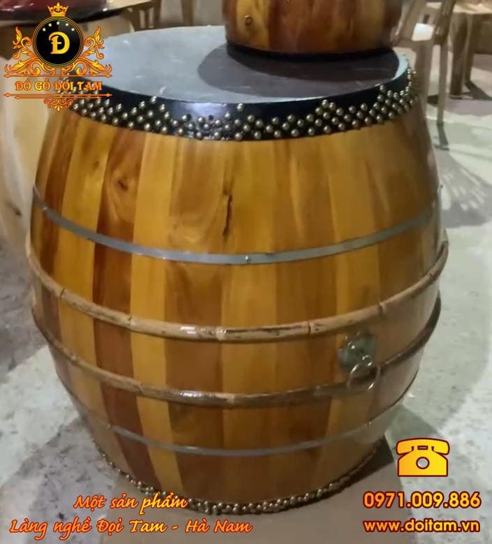 Công Đoạn Đóng Đinh Đồng Trang Trí Cho Quả Trống Gỗ Thủ Công Đọi Tam