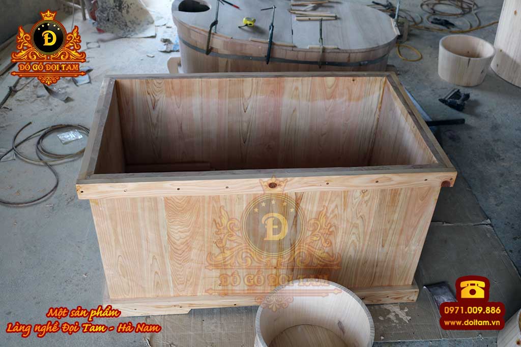 Bồn tắm gỗ Sồi vuông góc